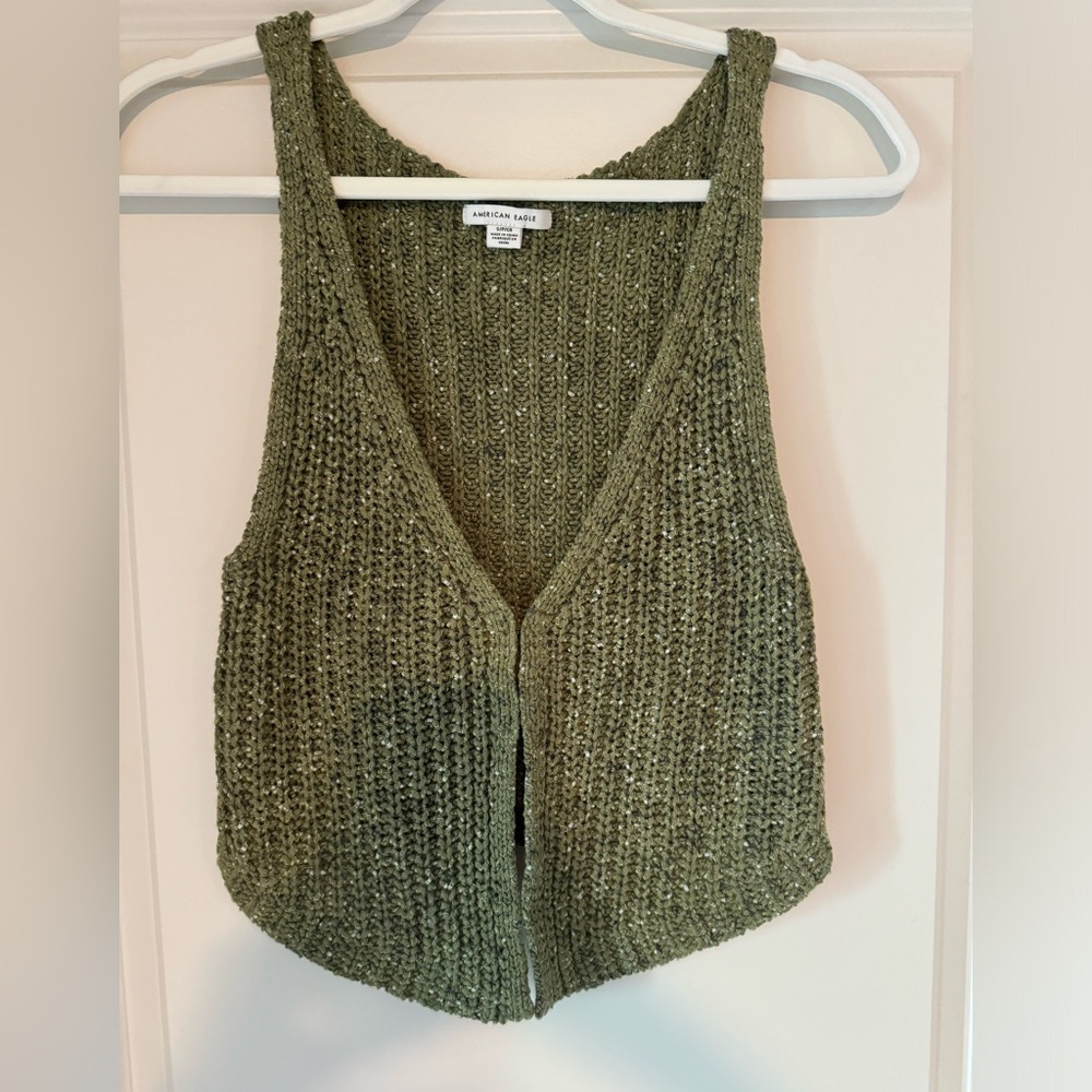 American Eagle knit sweater vest